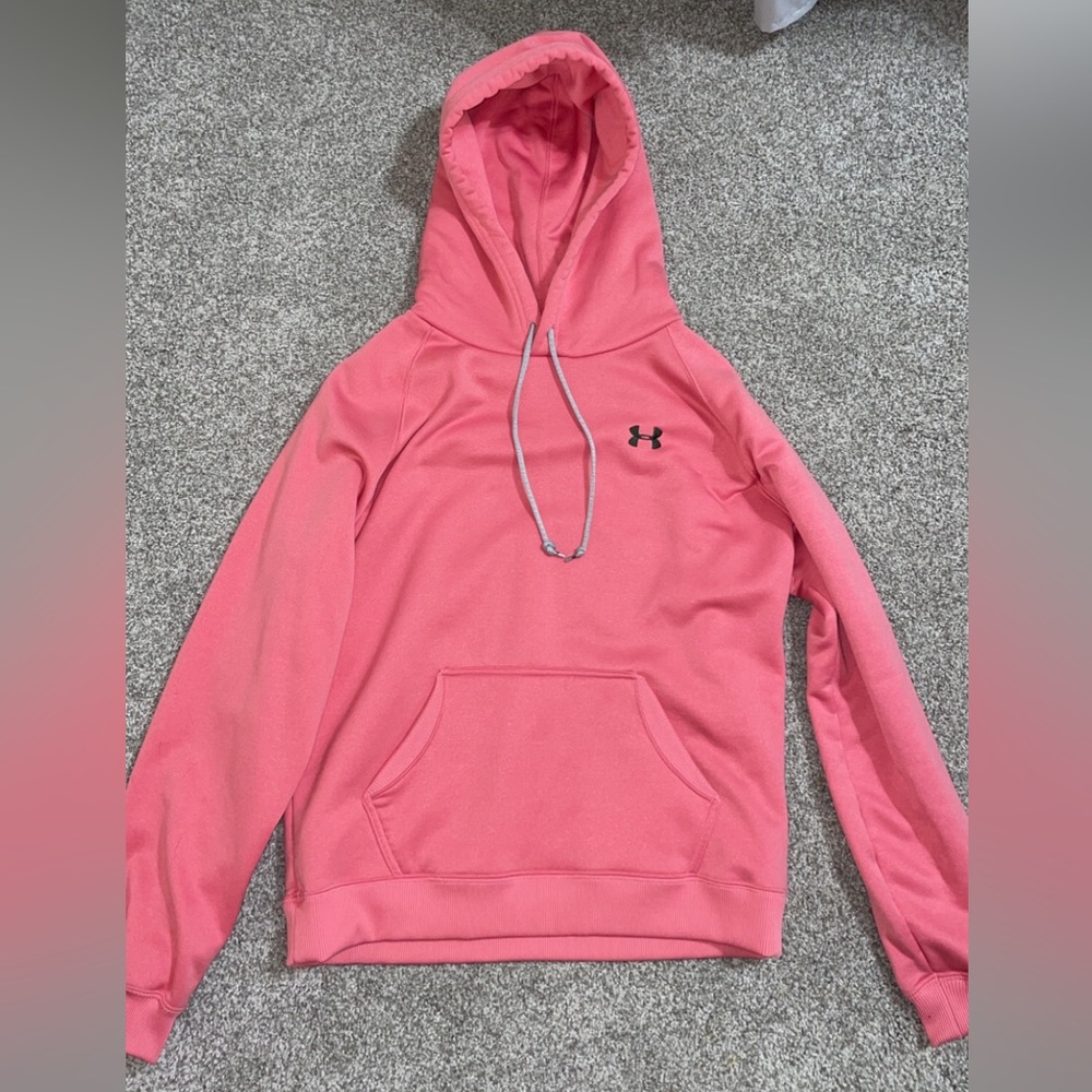 Women’s size small pink Under Armour sweatshirt